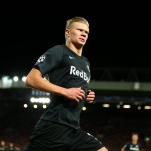  那不勒斯客场奏凯，奥斯梅恩头槌制胜定乾坤